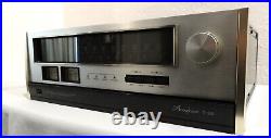 Accuphase T-100 AM/FM Stereo Tuner Nice Audible Elegance Cincinnati