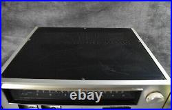 Accuphase T-100 AM / FM Stereo Tuner in Excellent Condition
