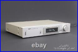 Akai AT-K03 AM/FM Stereo Digital Tuner HiFi Vintage