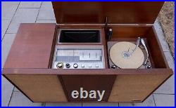 Mid Century Vintage Zenith Record Player Console AM/FM Tuner STEREO
