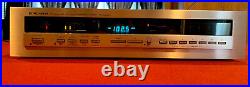 Pioneer TX-D1000 Spec AM/FM Digital Stereo Tuner, Works Great, Good Condition