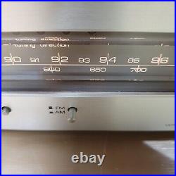 Rare LUXMAN Ultimate Fidelity T-111 AM/FM Stereo Tuner Separate Japan