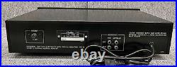 Used T-107 Accuphase Synthesizer FM Stereo Tuner Black 76.0MHz~90.0MHz