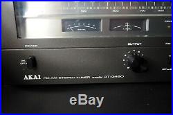 Vintage AKAI AT-2450 AM FM Stereo Tuner WORKS GREAT