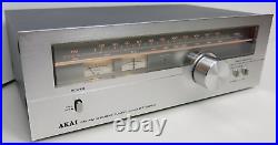 Vintage Akai AT-2250 AM FM Stereo Tuner Tested and Working Good Used Condition