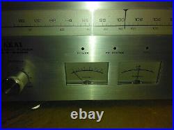 Vintage Akai AT2400 AM/FM Stereo Radio Tuner