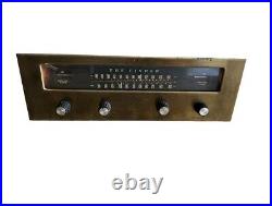 Vintage Fisher 101-R AM / FM Stereo Tuner powers on