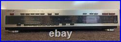 Vintage Luxman T-530 Synthesized AM/FM Stereo Tuner. Serviced