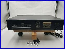 Vintage Studio Standard Fisher AM/FM Stereo Synthesizer Tuner FM-2421 BLACK