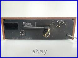 Vintage Technics ST-7200 0 AM / FM Stereo Tuner High Quality Made in Japan