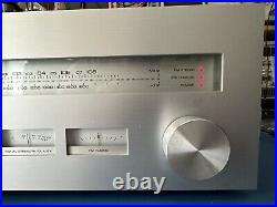 Vintage Yamaha Natural Sound AM/FM Stereo Tuner Model No. CT-810