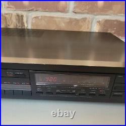 Yamaha T-85 Natural Sound AM/FM Stereo Tuner Great condition